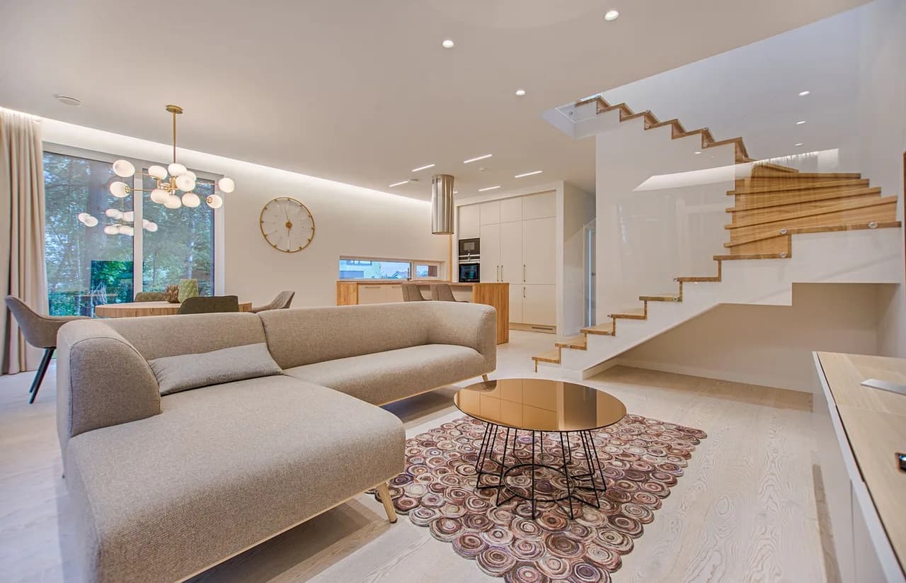 Modern daire iç mekanı — Adana gayrimenkul danışmanlığı